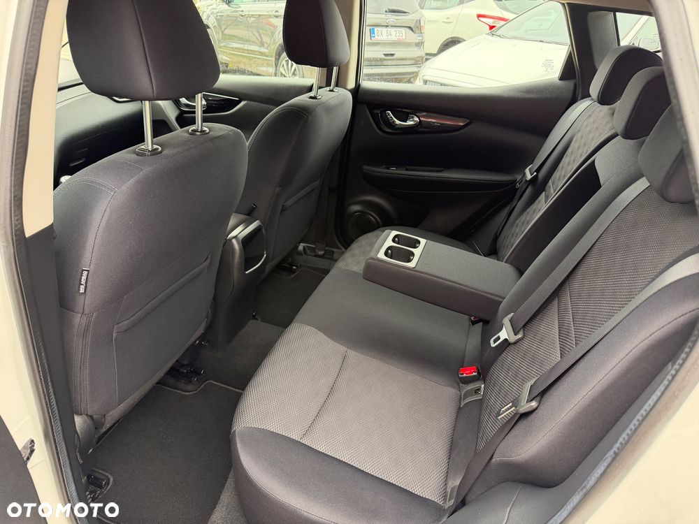 Nissan Qashqai 1.5 dCi Tekna+ - 7