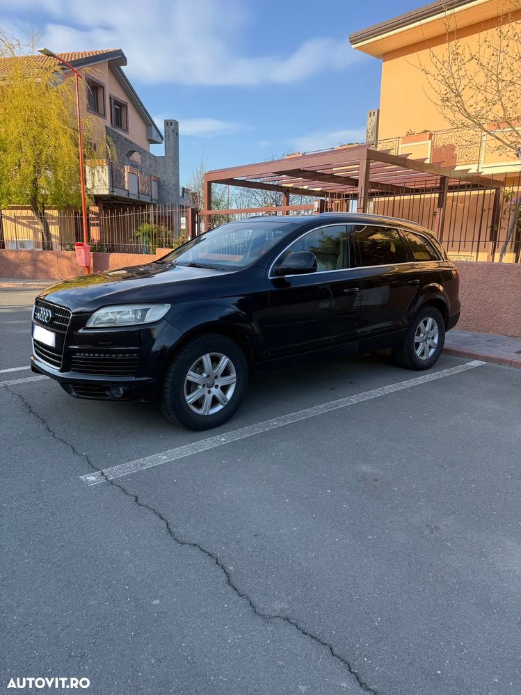 Audi Q7 3.0 TDI Quattro Tip - 2