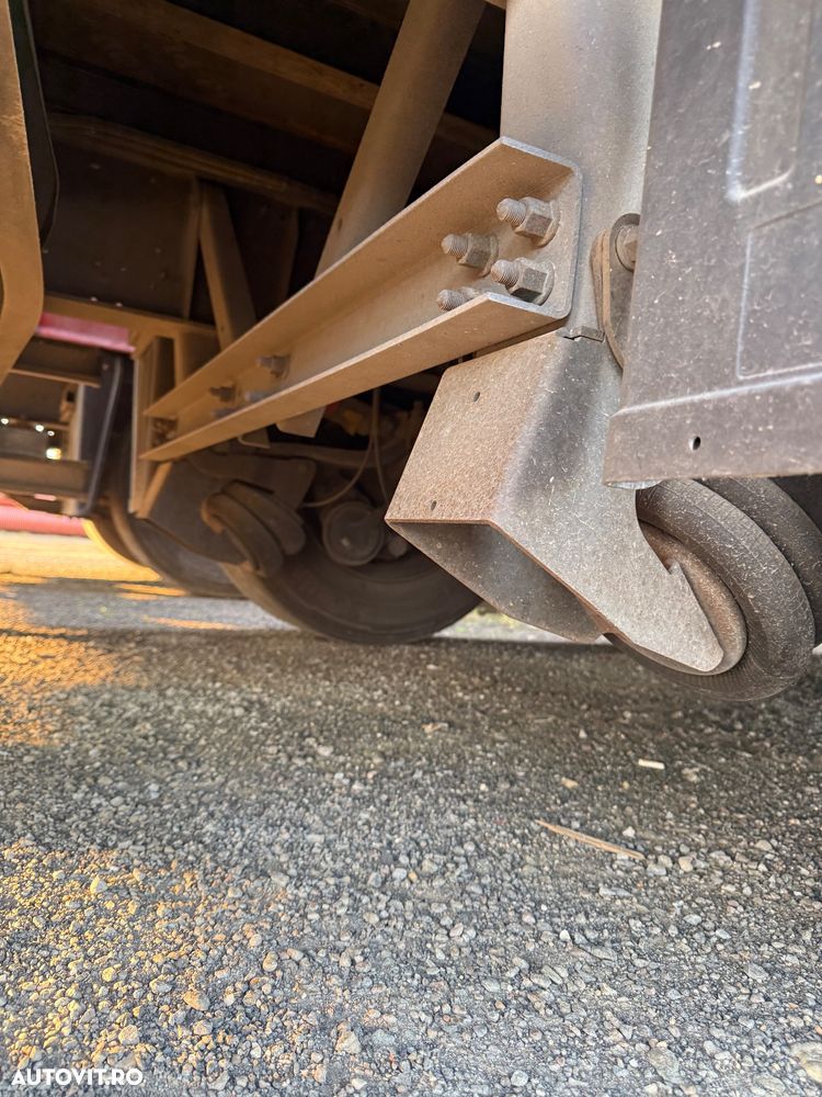 Schmitz Cargobull Varios - 7