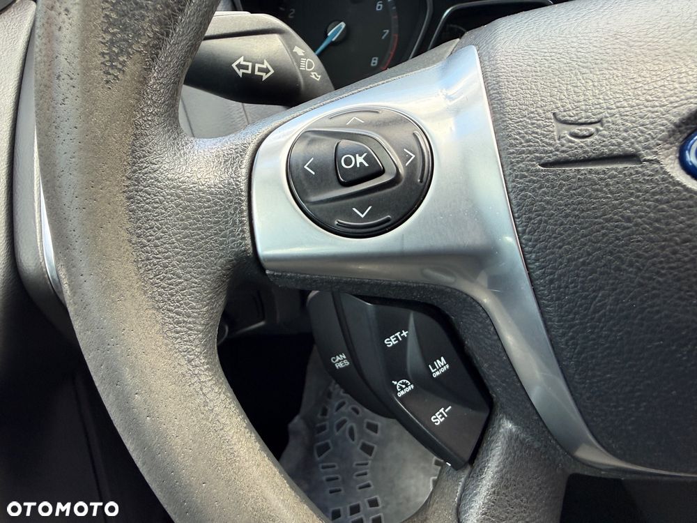 Ford Focus - 17