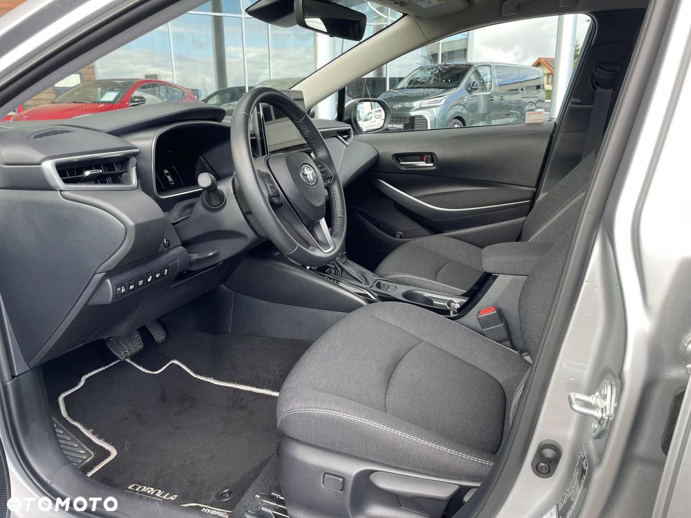 Toyota Corolla 1.8 Hybrid Comfort - 16