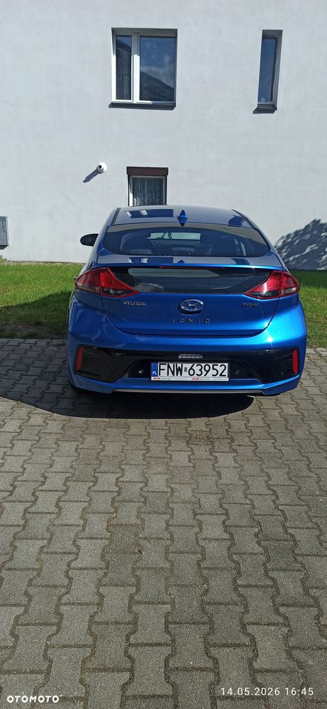 Hyundai IONIQ Hybrid Business - 6
