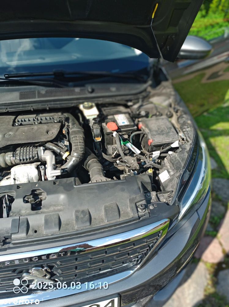 Peugeot 308 - 24