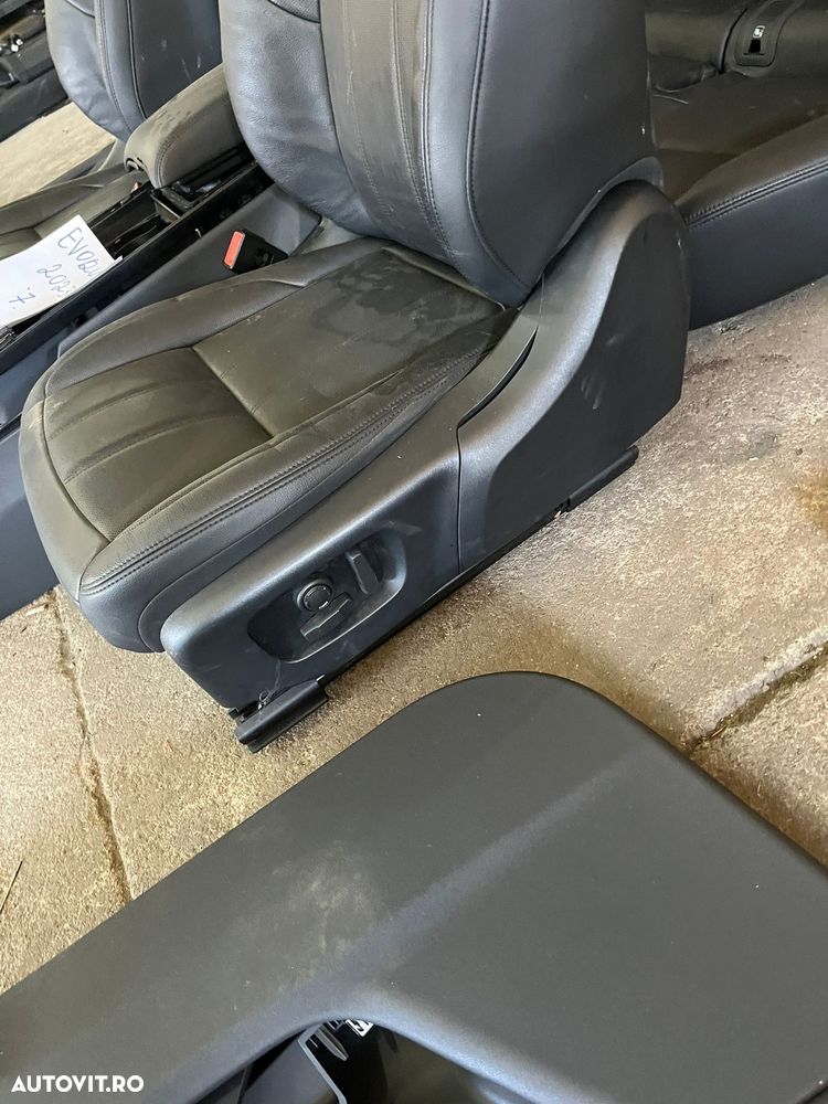 Interior piele EVOQUE L551 din anul 2023 - 9