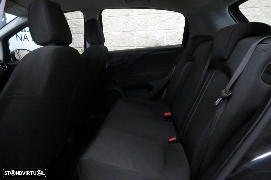 Fiat Punto 1.3 M-Jet Easy S&S - 10