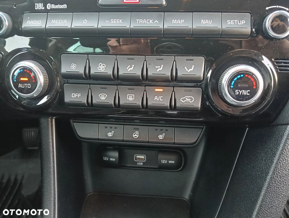 Kia Sportage 1.6 GDI 2WD DREAM-TEAM EDITION - 13