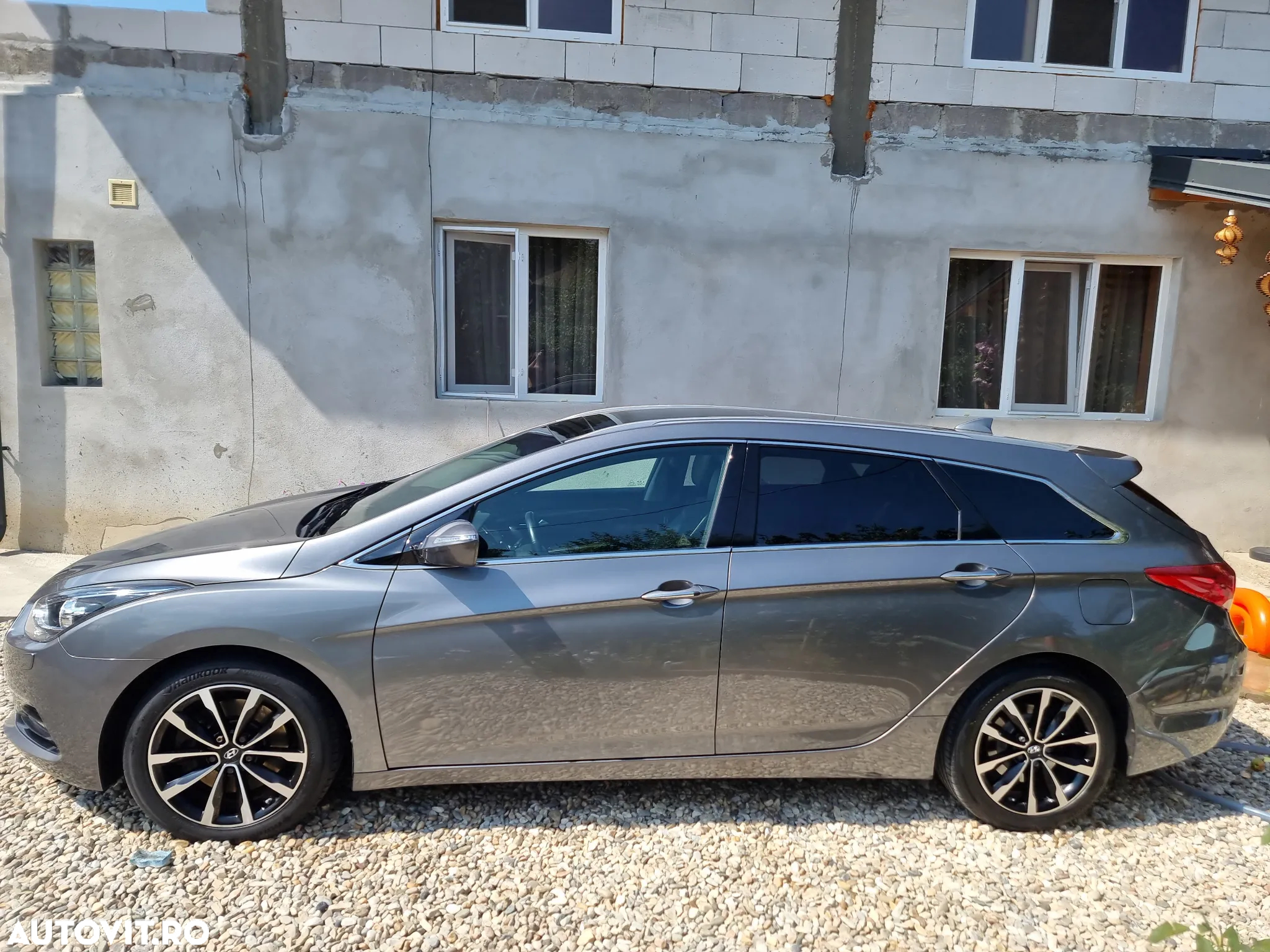 Hyundai i40 Kombi blue 1.7 CRDi DCT Premium - 15