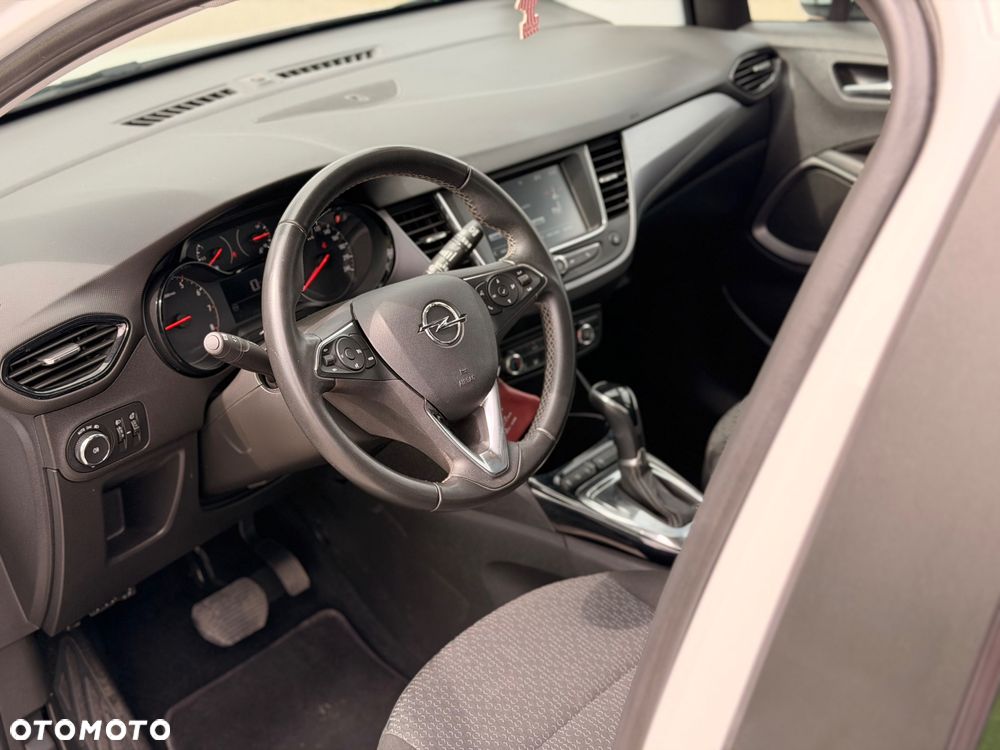 Opel Crossland - 14