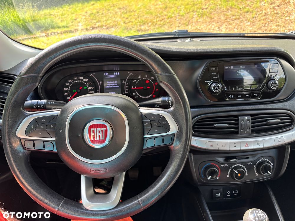 Fiat Tipo 1.4 16V Easy - 7