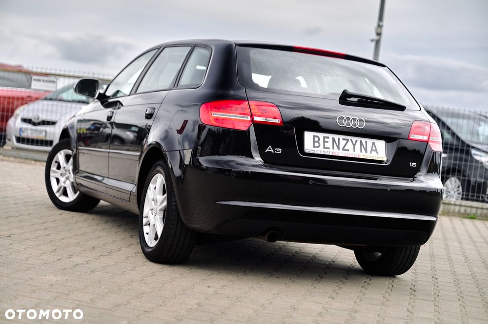 Audi A3 Sportback 1.6 Ambiente - 3