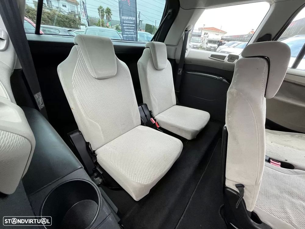 Citroën C4 Grand Picasso 1.6 HDi Confort - 12