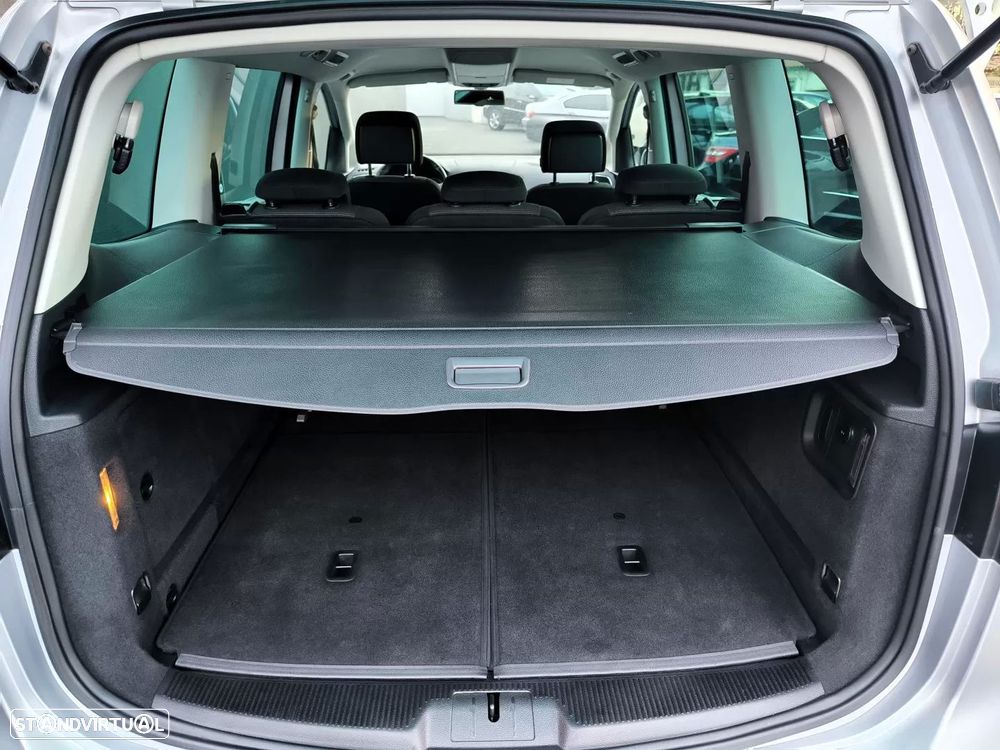 VW Sharan 2.0 TDi Confortline - 33