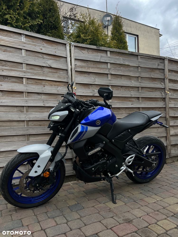 Yamaha MT - 5