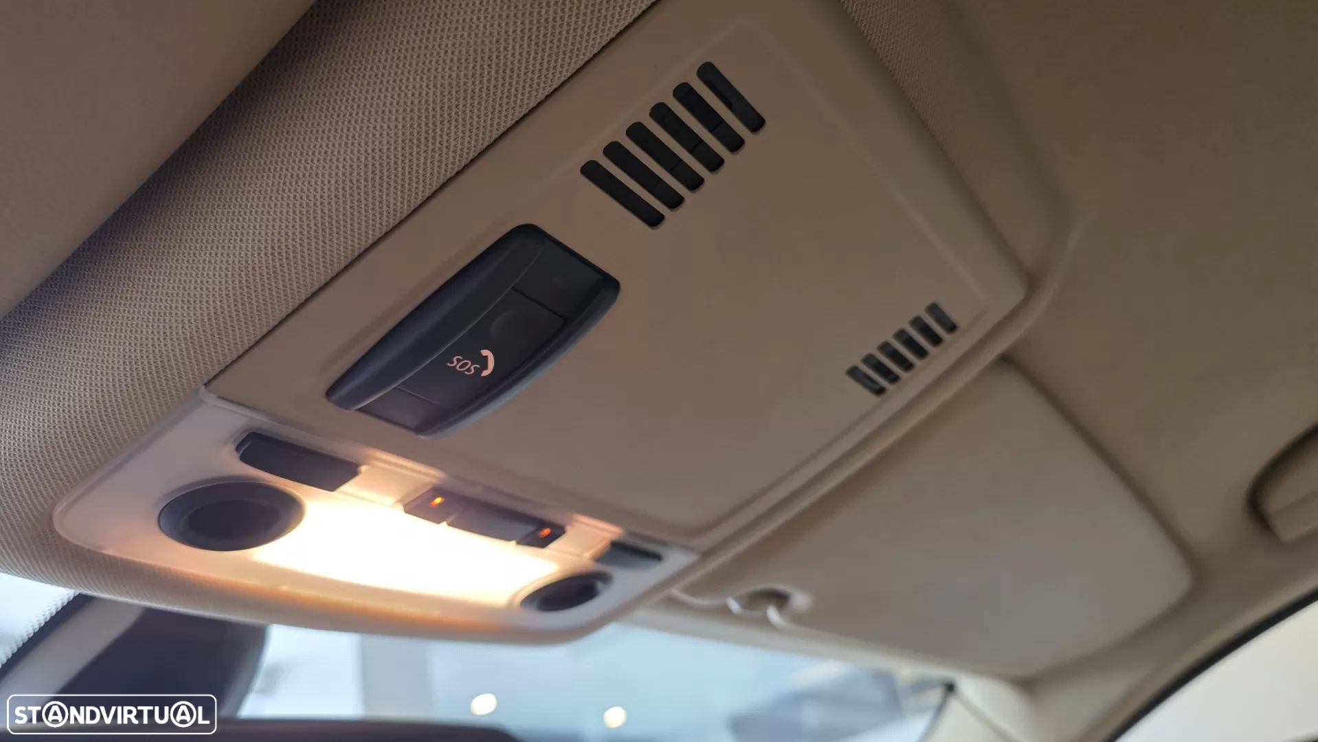 BMW 318 d Touring Navigation Sport - 39