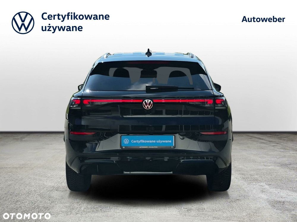 Volkswagen T-Roc - 4