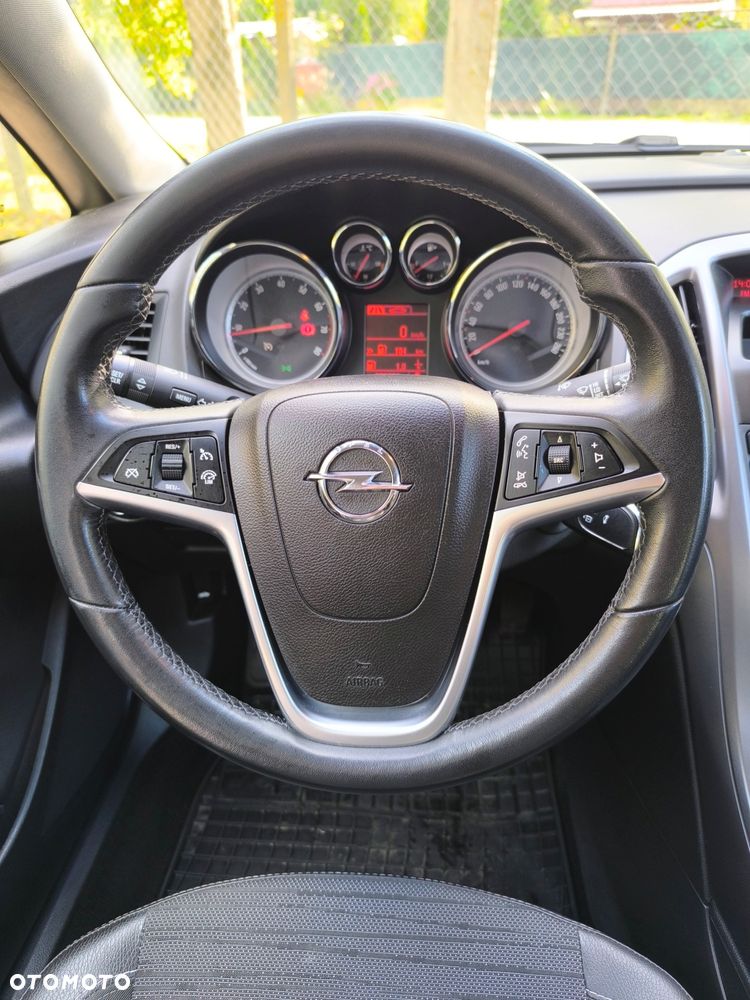 Opel Astra IV 1.6 EU6 - 10