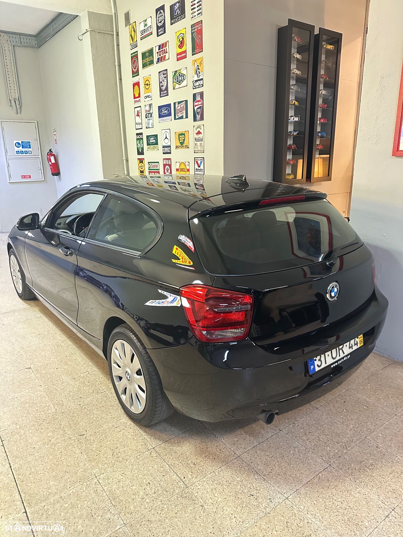 BMW 116 i Line Urban - 1