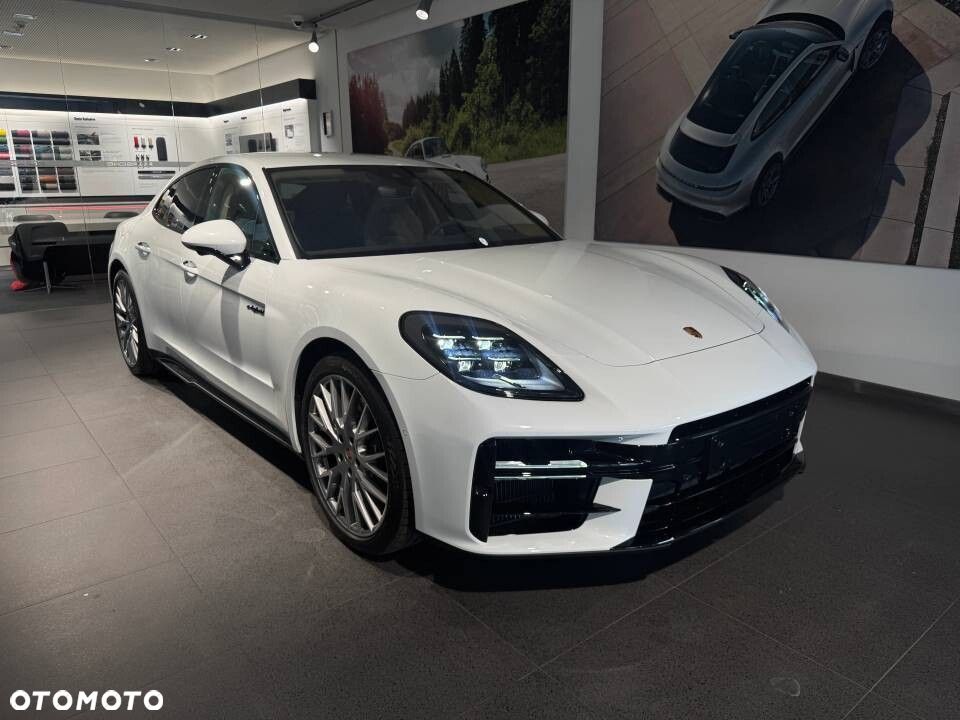 Porsche Panamera - 7