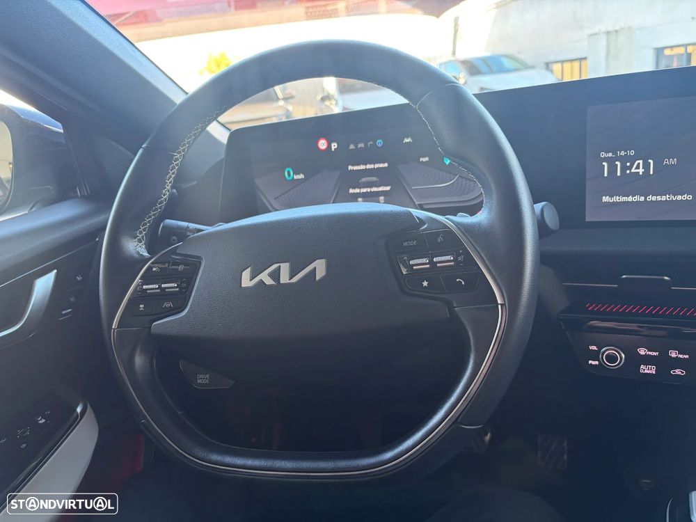 Kia EV6 - 12