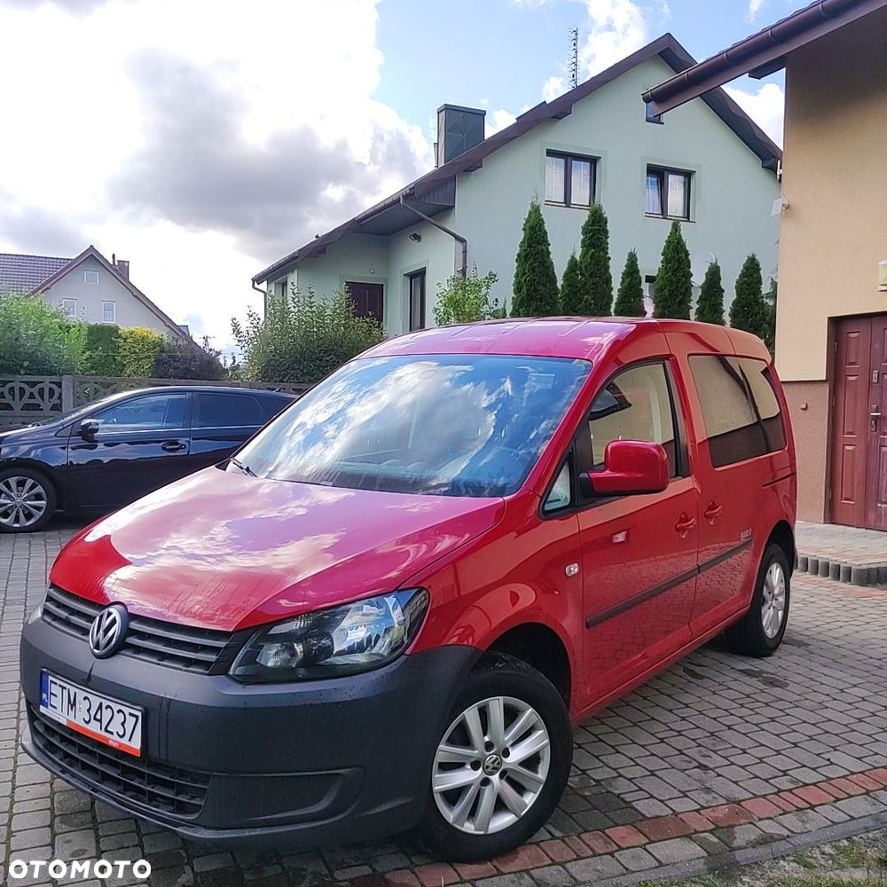 Volkswagen Caddy Comfortline BMT - 4
