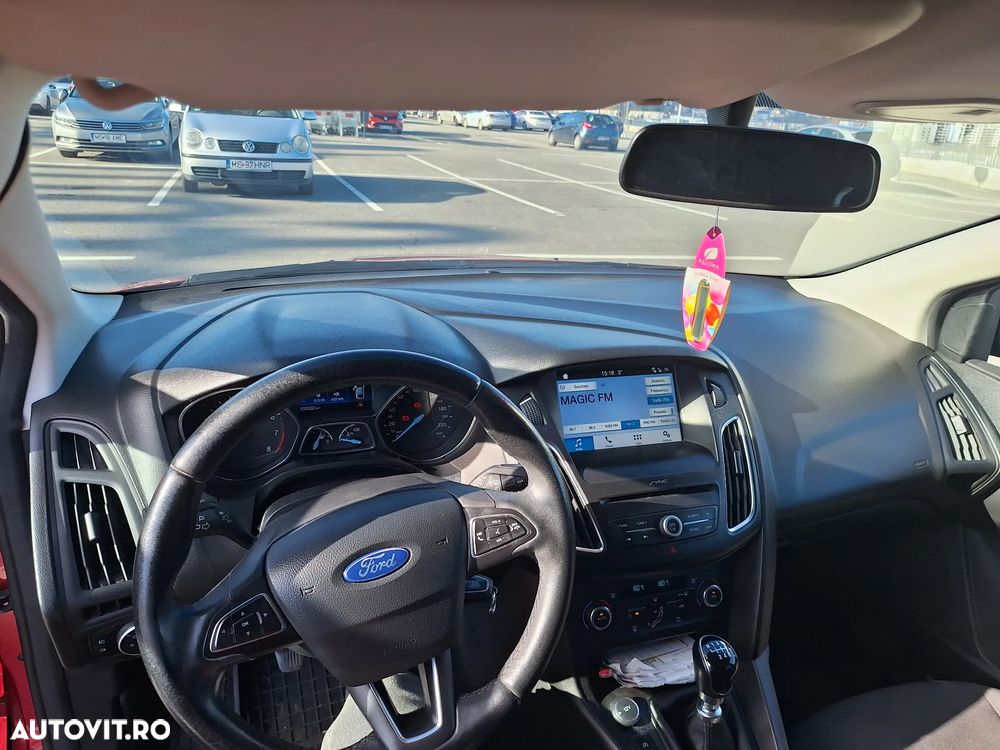 Ford Focus 1.0 EcoBoost Trend - 21