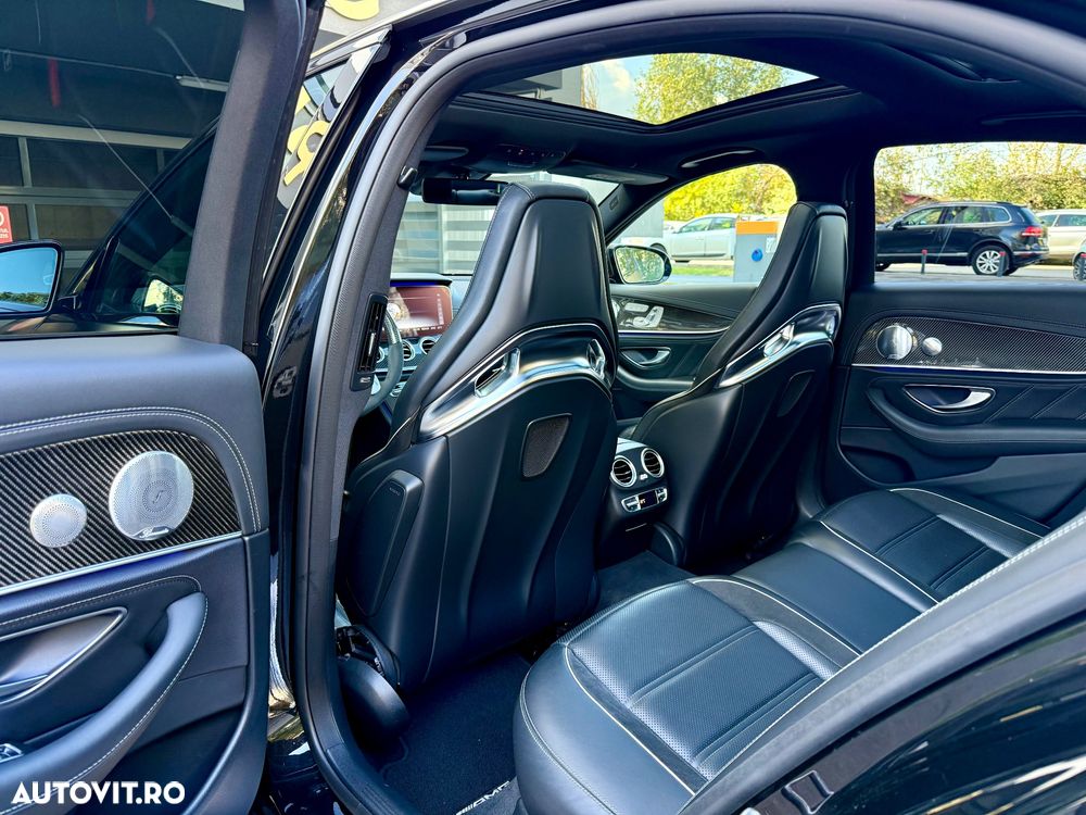 Mercedes-Benz E AMG 63 S 4MATIC - 16