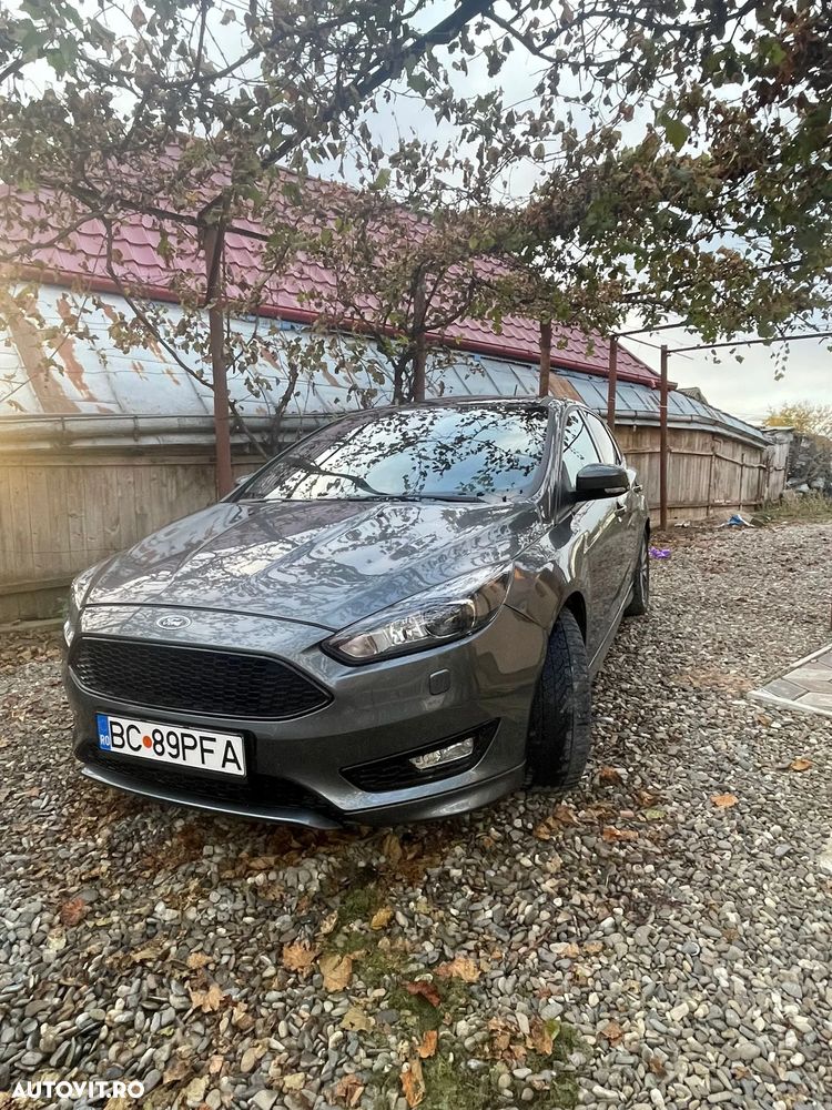 Ford Focus 1.0 EcoBoost ST-Line - 8