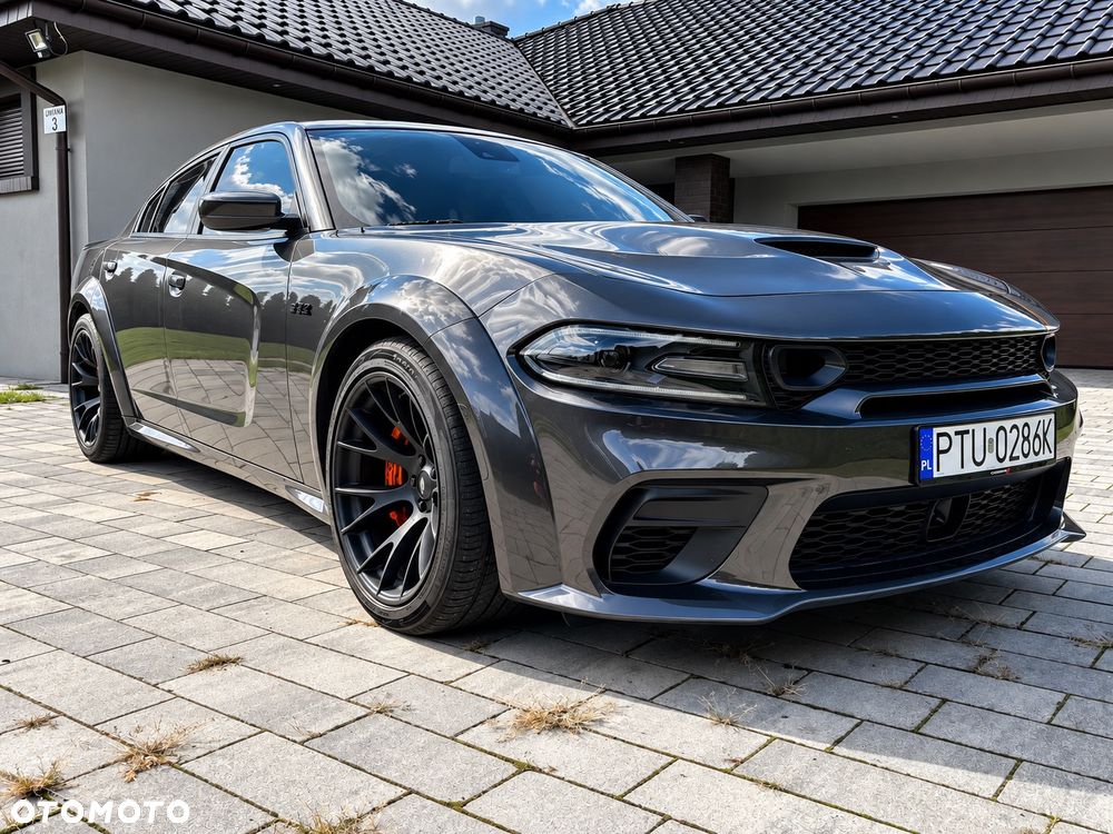 Dodge Charger 6.4 Scat Pack Widebody - 15