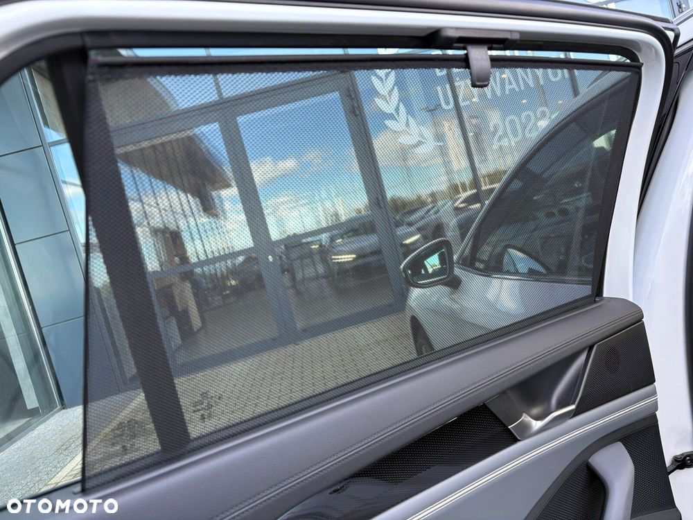 Volkswagen Passat - 16