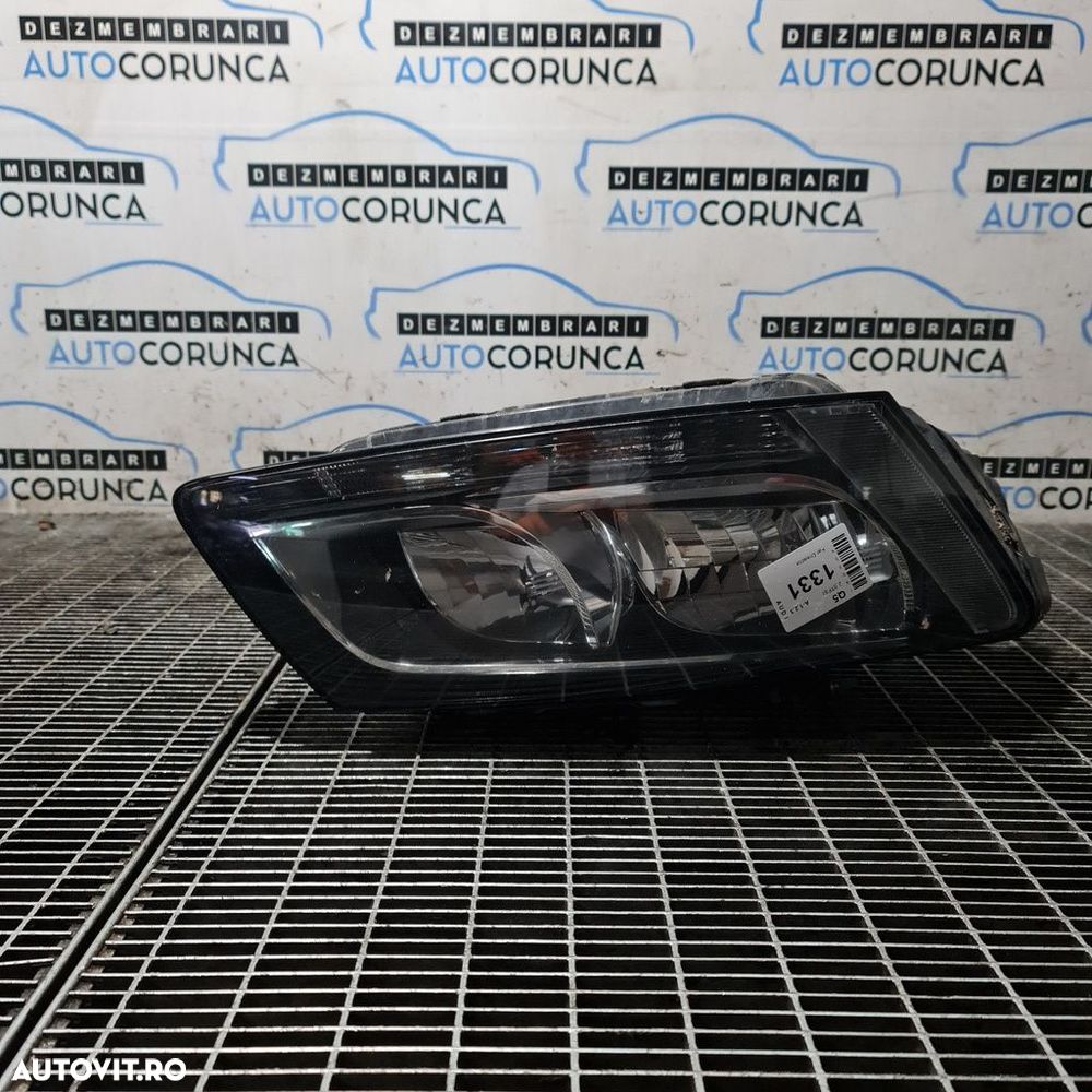 Far Dreapta AUDI Q5 2008 - 2015 SUV 4 Usi (1331) Fara xenon - 1