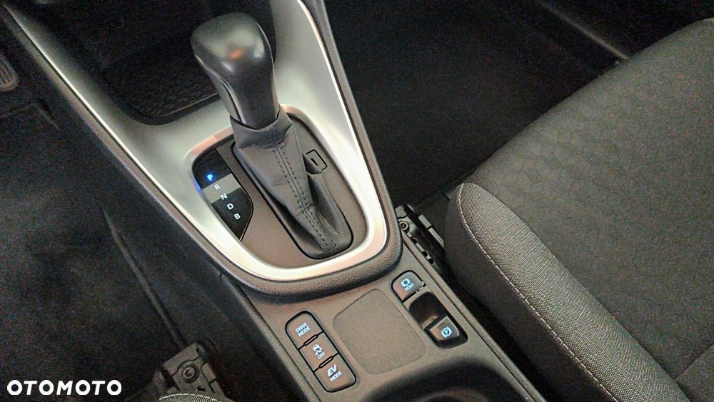 Toyota Yaris Hybrid 1.5 Comfort - 19
