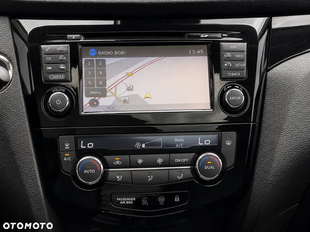Nissan Qashqai 1.2 DIG-T N-Connecta EU6 - 18