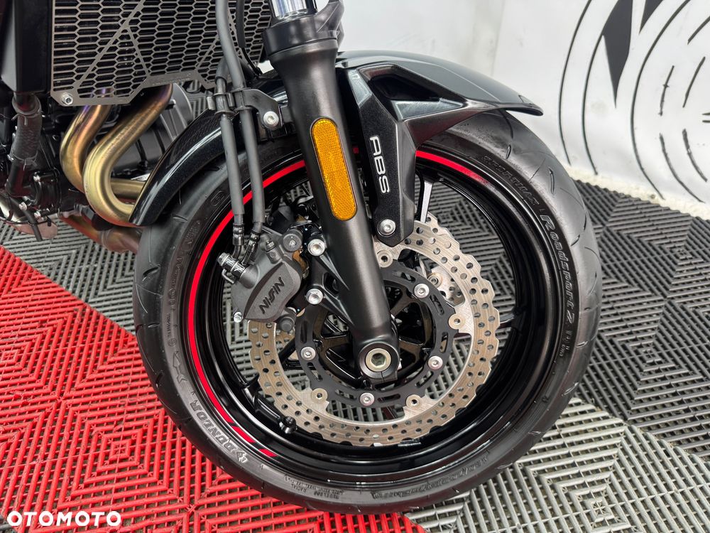 Kawasaki Z 650 - 35