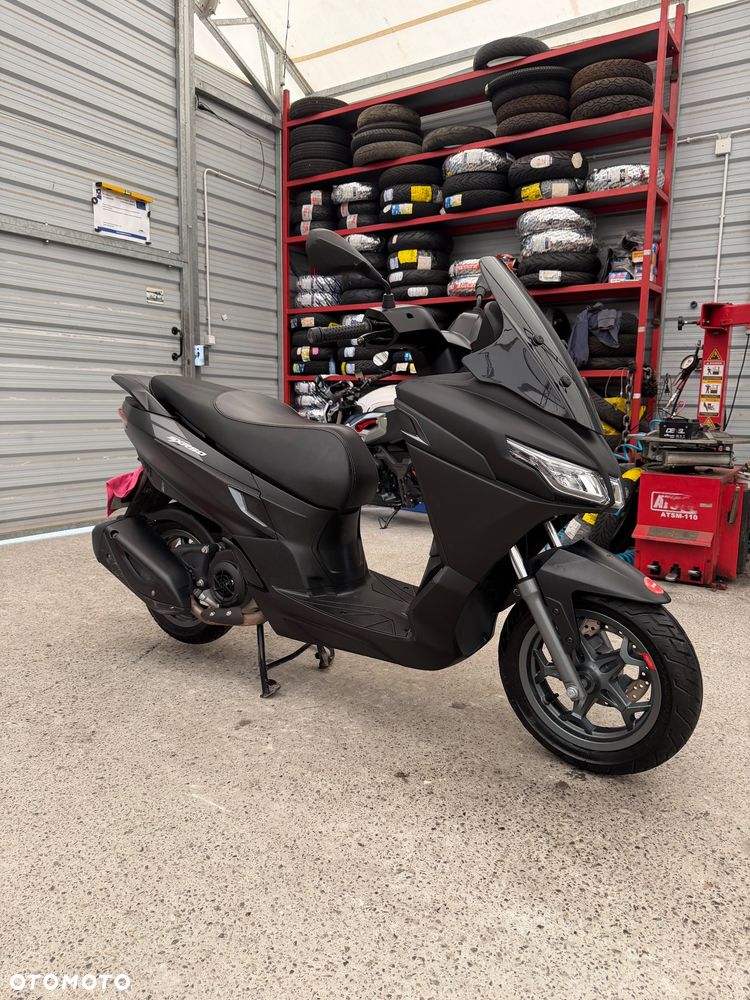 Aprilia SR - 1
