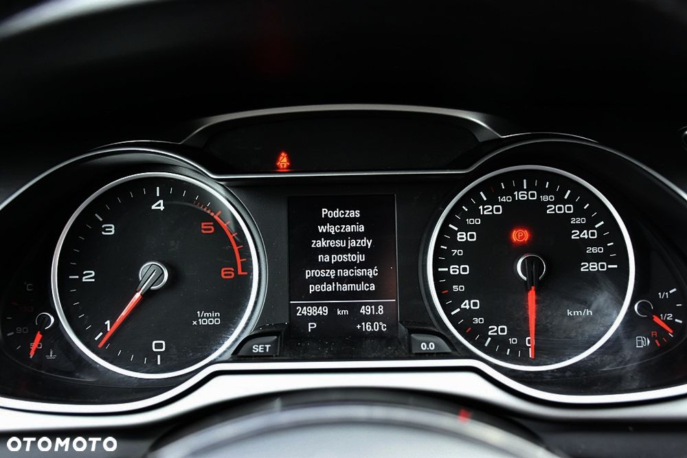 Audi A4 Avant 2.0 TDI DPF quattro S tronic S line Sportpaket - 20