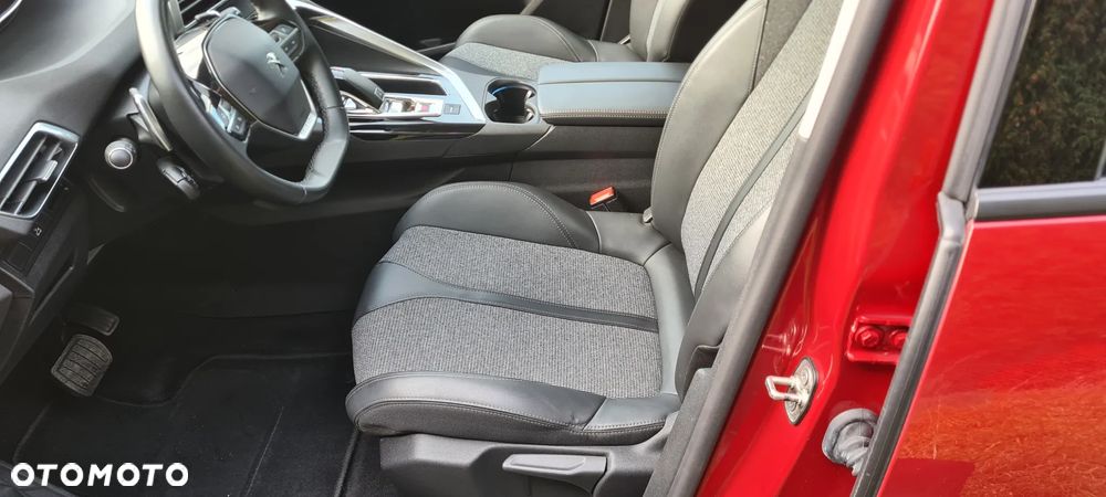 Peugeot 3008 1.5 BlueHDi Allure S&S EAT8 - 12