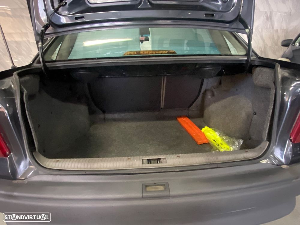 Opel Astra - 19