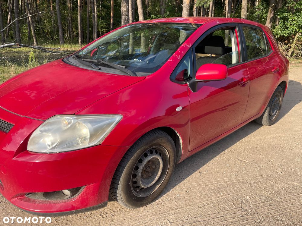 Toyota Auris 1.4 D-4D - 3