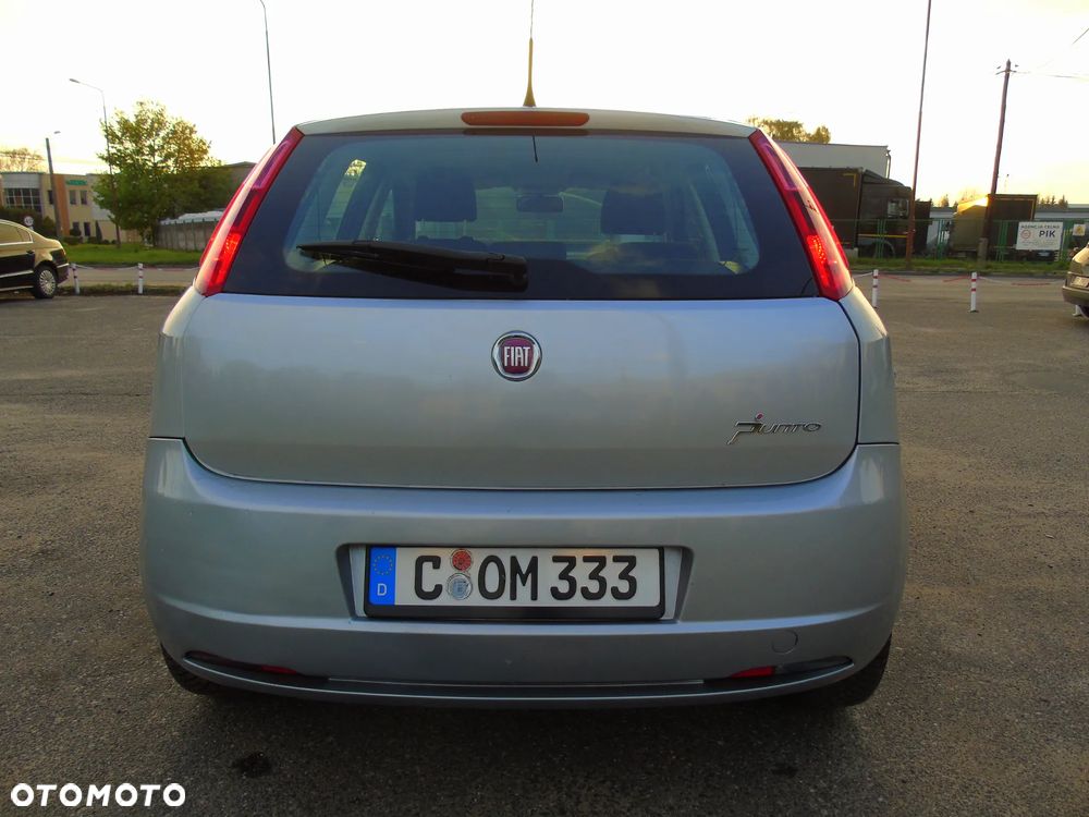 Fiat Grande Punto 1.4 8V Speed - 8