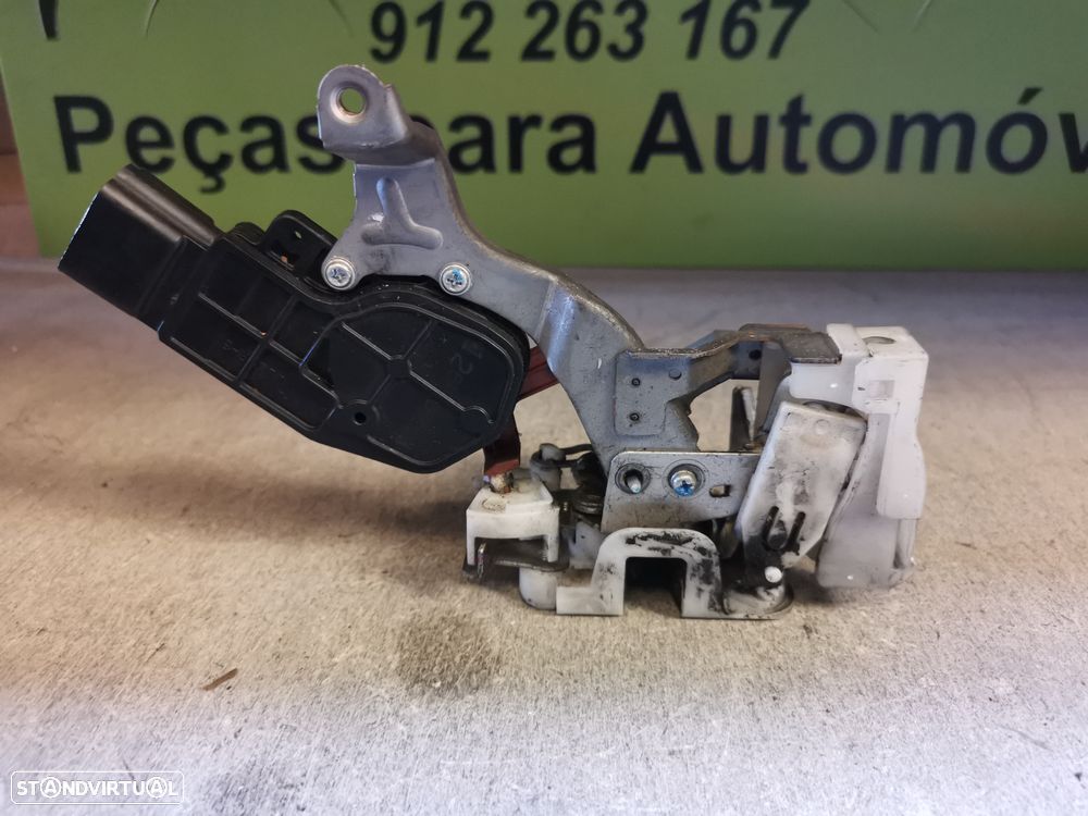 C1 / 107 FECHADURA PORTA TRÁS DIREITA - F151 - 4