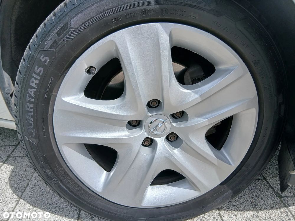 Opel Astra 2.0 CDTI DPF Cosmo - 19