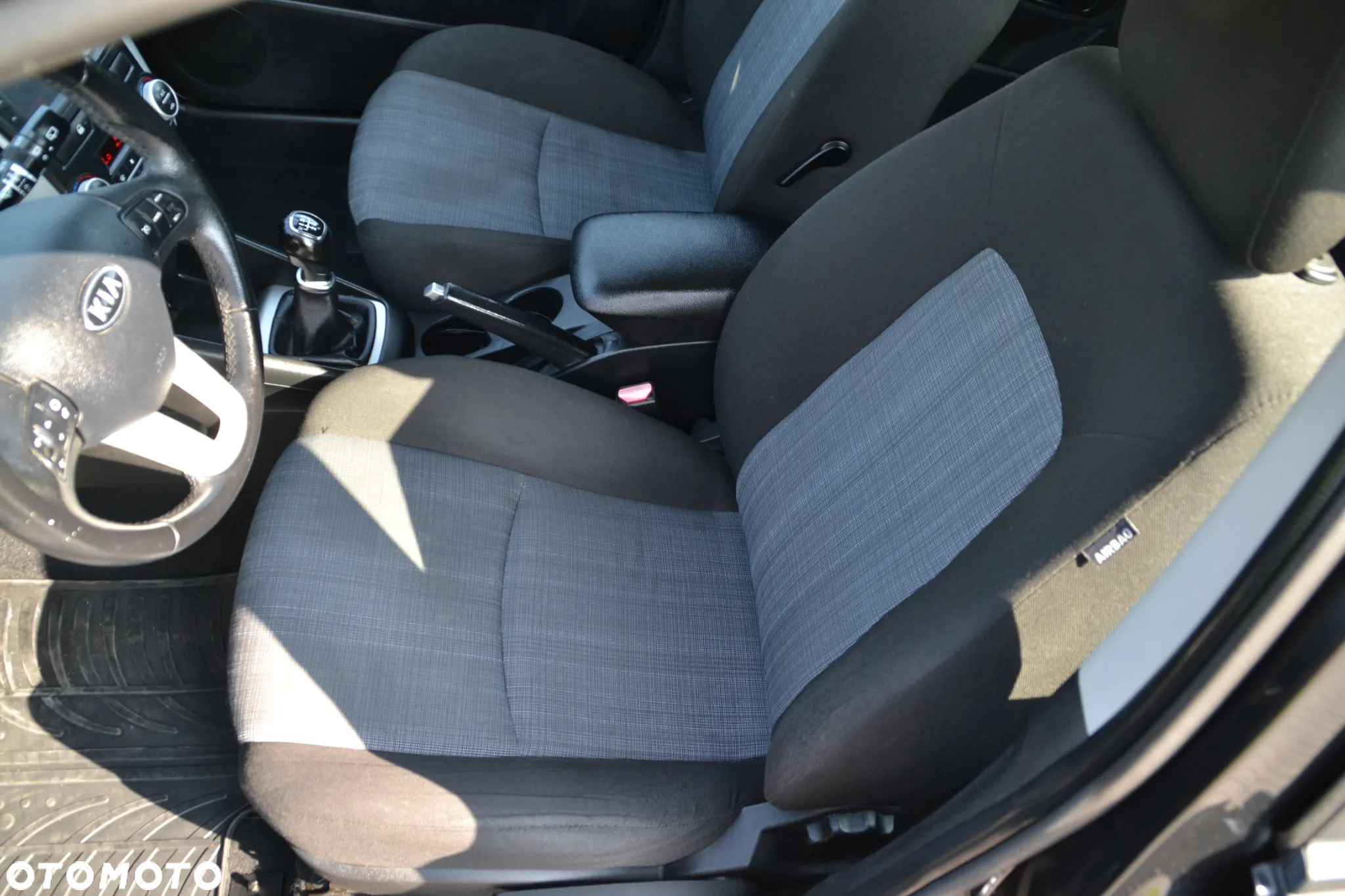 Kia Ceed Cee'd 1.4 L - 23