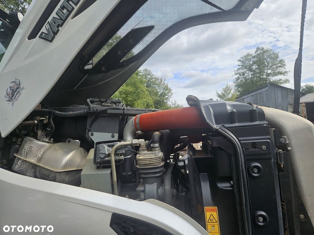 Valtra t174 versu - 5
