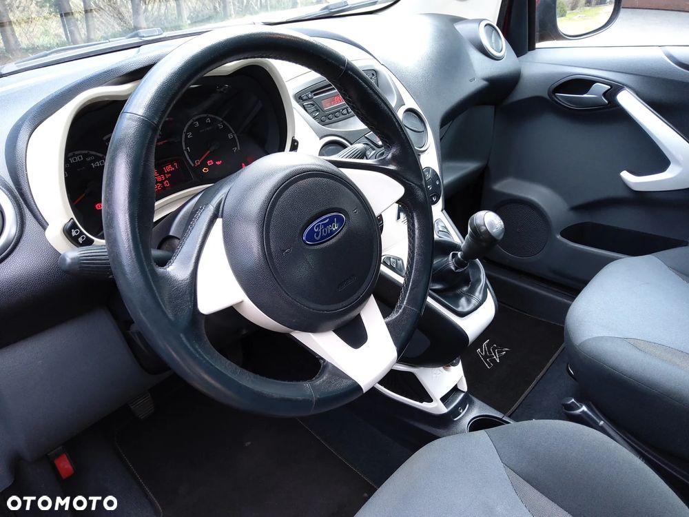 Ford KA 1.2 Titanium (air4) - 14