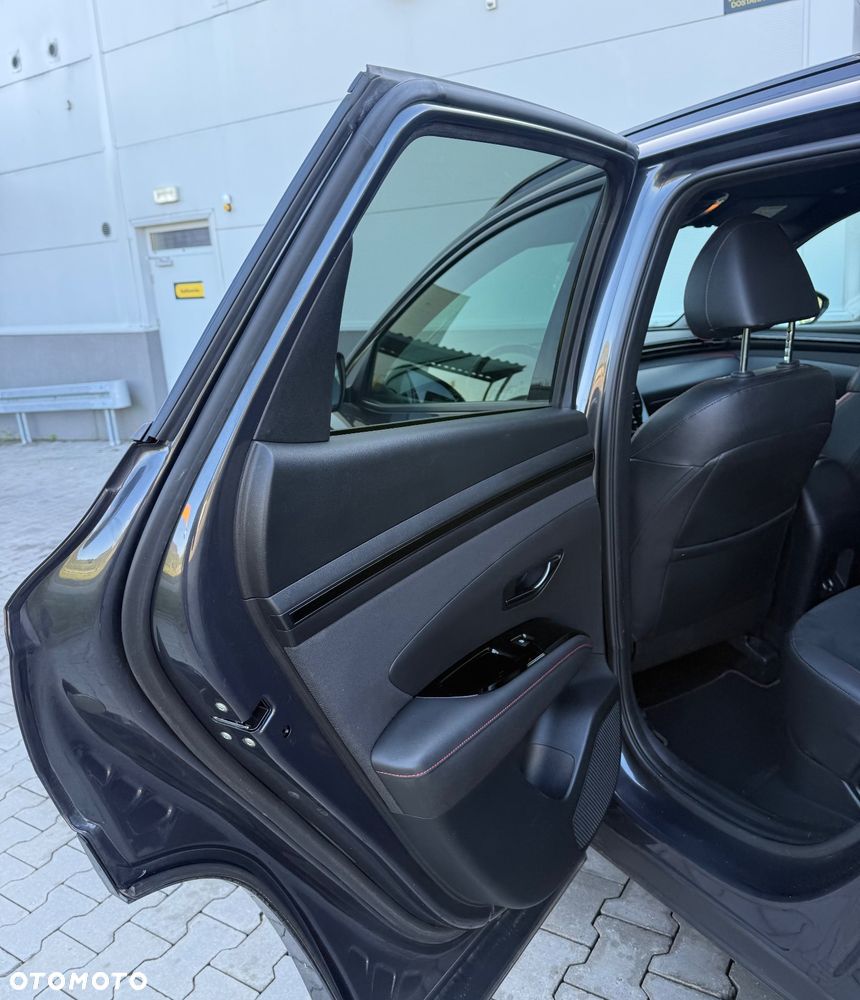 Hyundai Tucson 1.6 T-GDi HEV 2WD N Line - 24