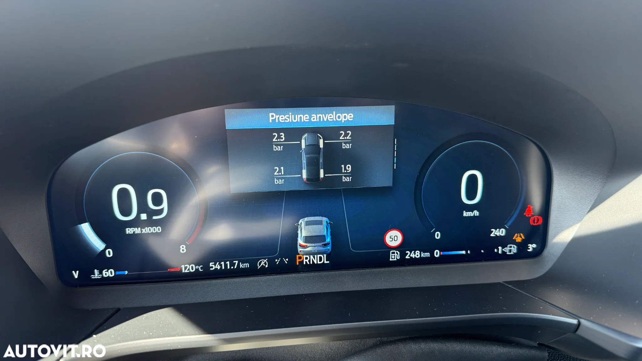 Ford Kuga 1.5 EcoBoost A8 FWD Titanium - 16