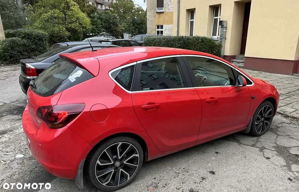 Opel Astra - 4