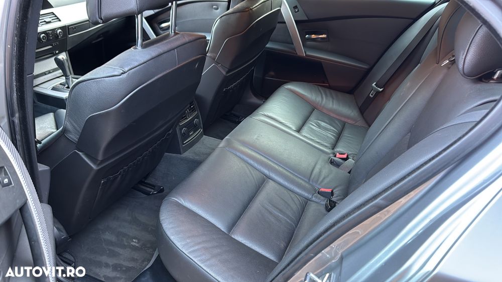 BMW Seria 5 530d Aut. - 7