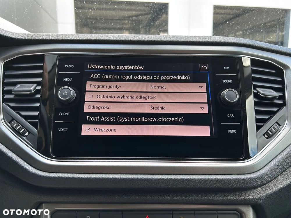 Volkswagen T-Roc 1.0 TSI Advance - 30