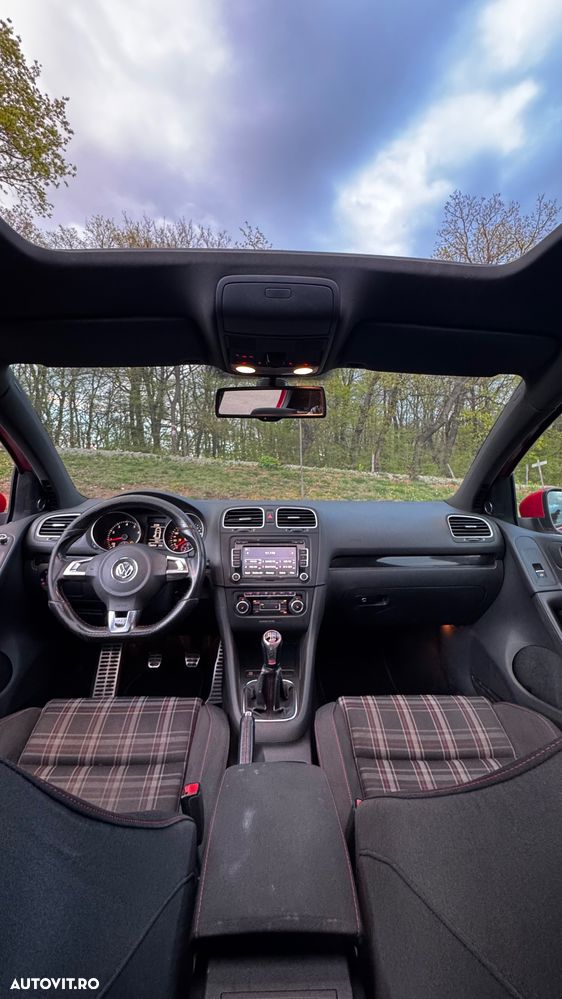 Volkswagen Golf 2.0 TSI GTI - 15